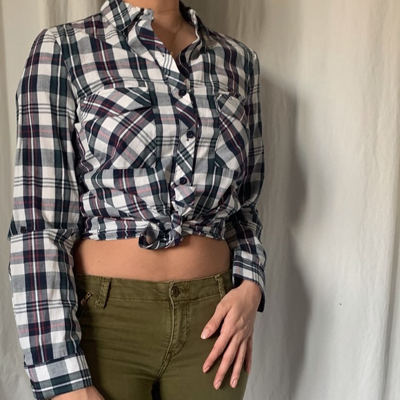 PLAID BUTTON UP SHIRT - Picture 2 of 4